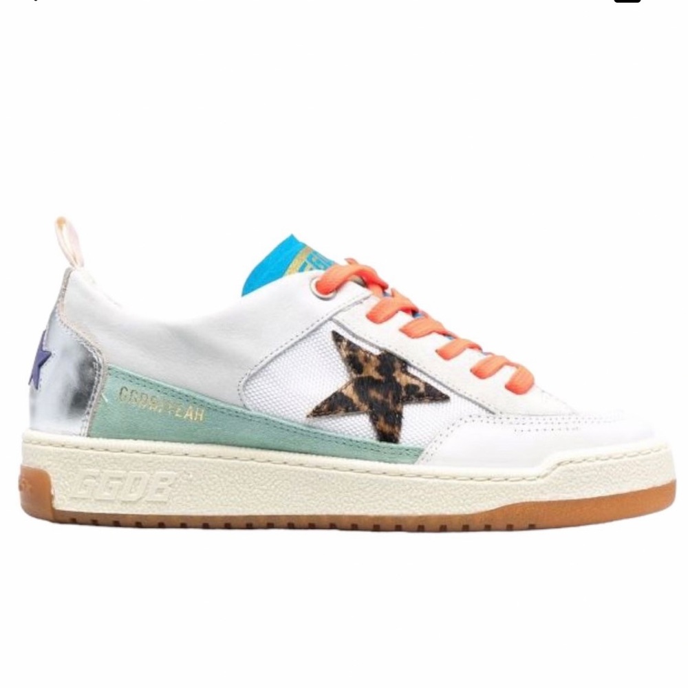 Brand new authentic Golden Goose's Yeah sneakers low paneled sz 9